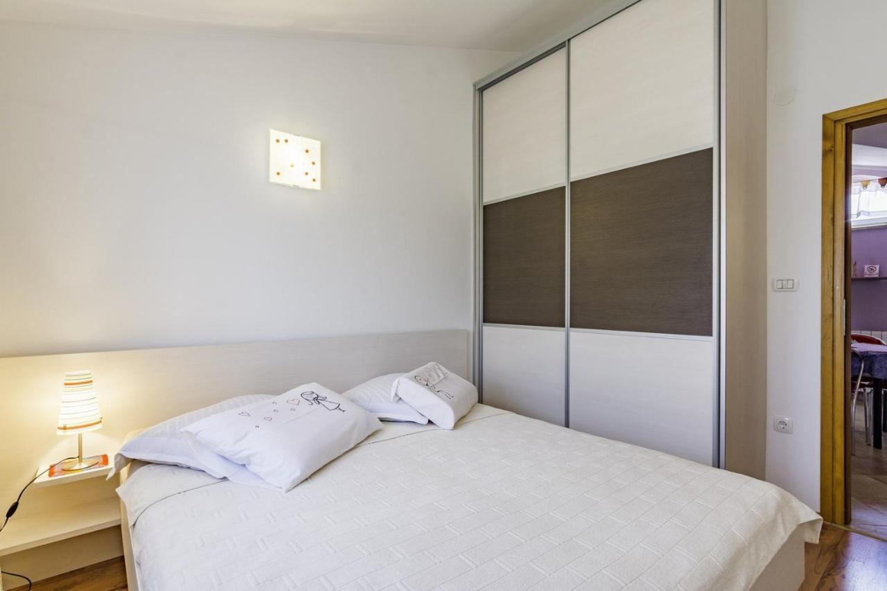 Bozica House With Apartment อูมัค ภายนอก รูปภาพ